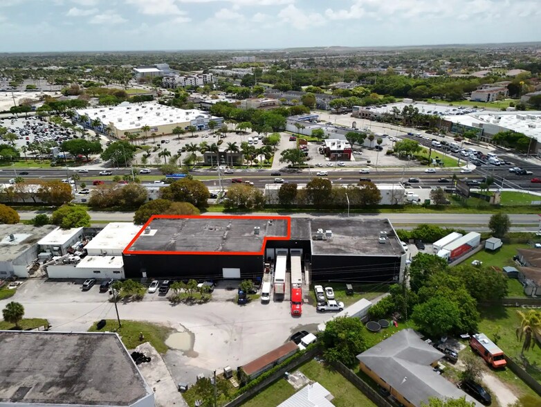 More Photos Of 11441 SW 208th Dr, Miami Warehouse For Lease