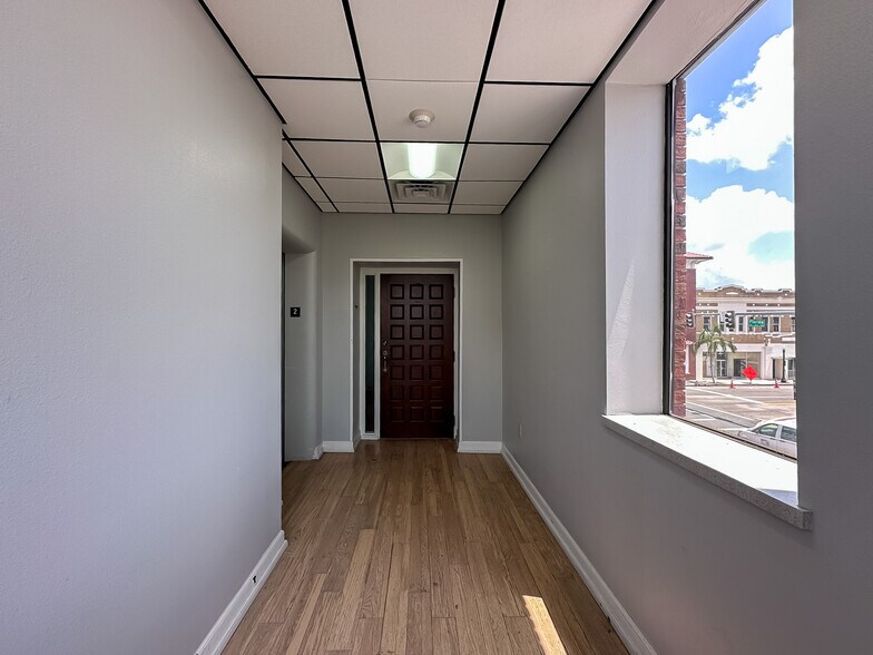More Photos Of 103 S Florida Ave, Lakeland Office For Lease