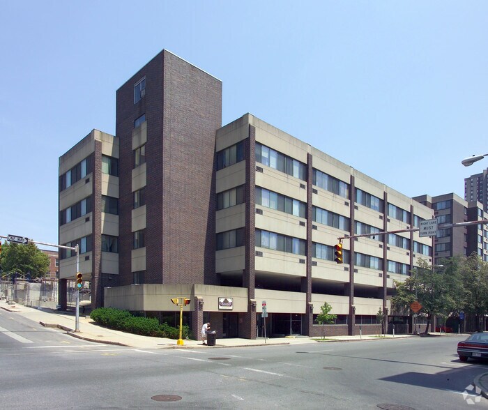 More Photos Of 10 Chestnut St, Springfield Multifamily For Sale