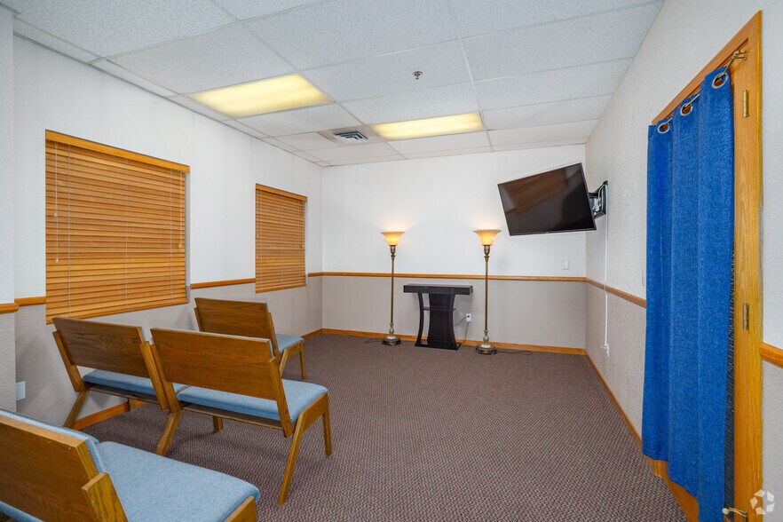 More Photos Of 503 Terry St, Longmont Unknown For Sale