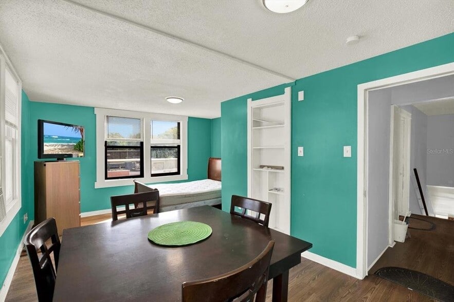 More Photos Of 5210 N Nebraska Ave, Tampa Apartments For Sale