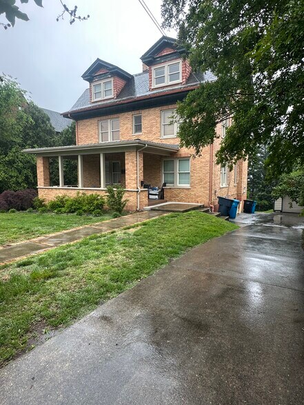 More Photos Of 2319 Avenham Ave SW, Roanoke Apartments For Sale