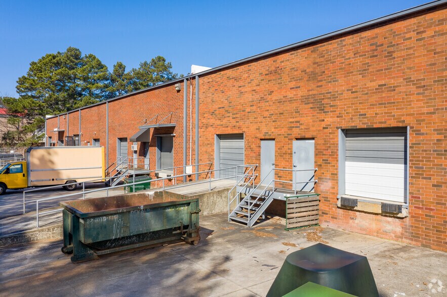 More Photos Of 4690 Hammermill Rd, Tucker Warehouse For Lease