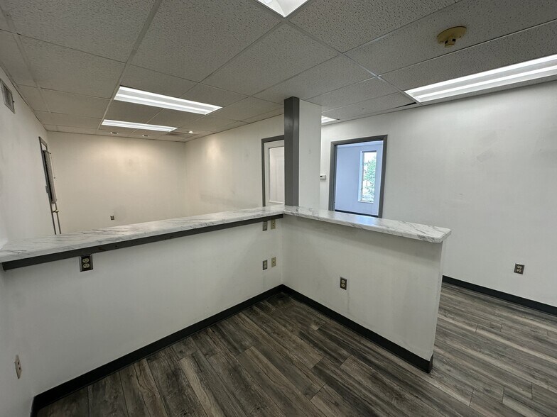 More Photos Of 2526 Monroeville Blvd, Monroeville Medical For Lease