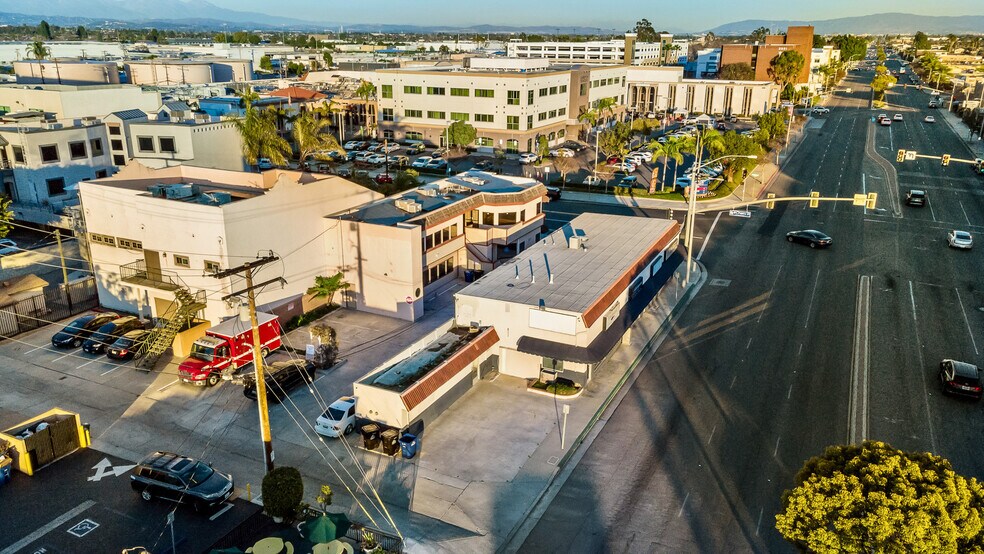 More Photos Of 3691-3699 Katella Ave, Los Alamitos Storefront For Lease