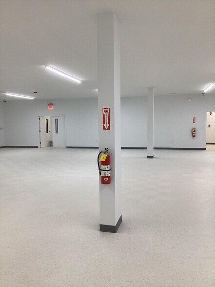 More Photos Of 1203 W Base St, Madison Unknown For Lease