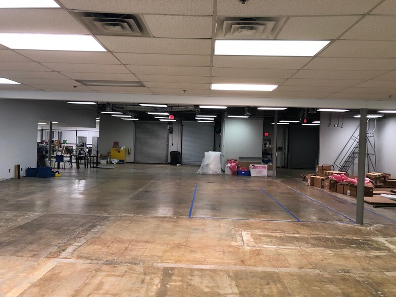 More Photos Of 3175 Northwoods Pky, Norcross Light Distribution For Lease