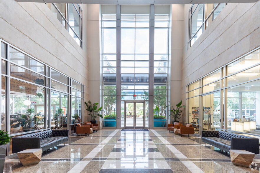 More Photos Of 1111 Metropolitan Ave, Charlotte Office Residential For Lease