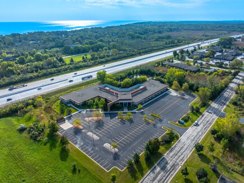 More Photos Of 12080 N Corporate Pky, Mequon Office For Lease