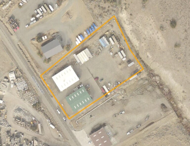 More Photos Of 92 Industrial Pky, Mound House Warehouse For Sale