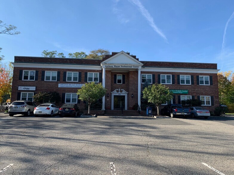 More Photos Of 1341 Hamburg Tpke, Wayne Office For Lease