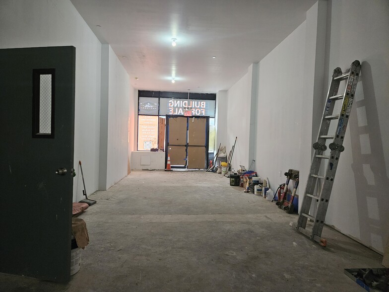 More Photos Of 62 N 9th St, Brooklyn Apartments For Lease