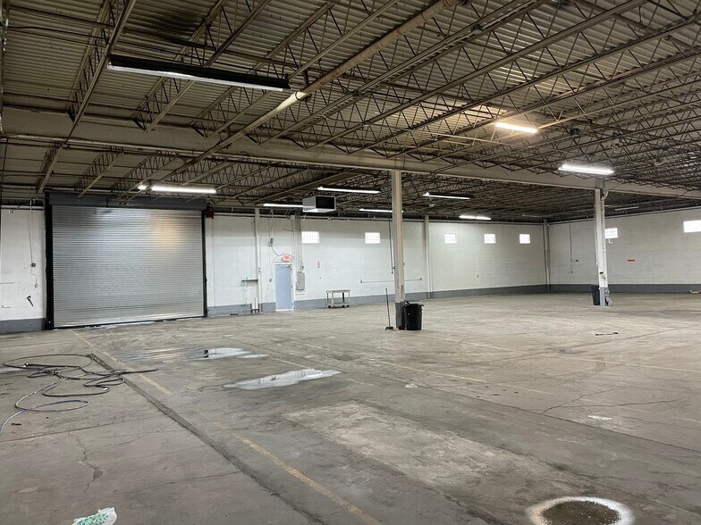 More Photos Of 11500 Roosevelt Blvd, Philadelphia Warehouse For Lease