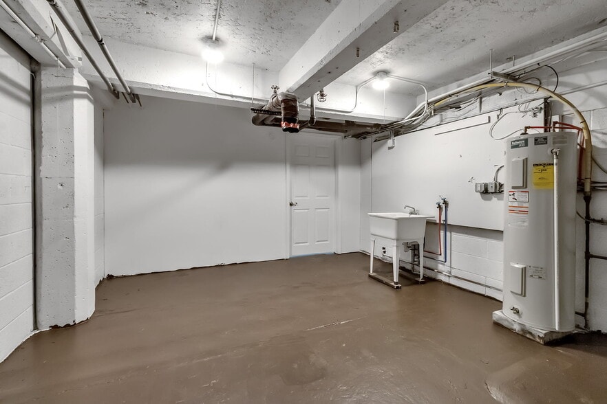 More Photos Of 84 Sweeney St, North Tonawanda Apartments For Lease