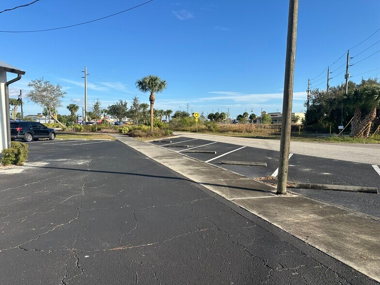 More Photos Of 2841 Tamiami Trl, Port Charlotte Medical For Sale