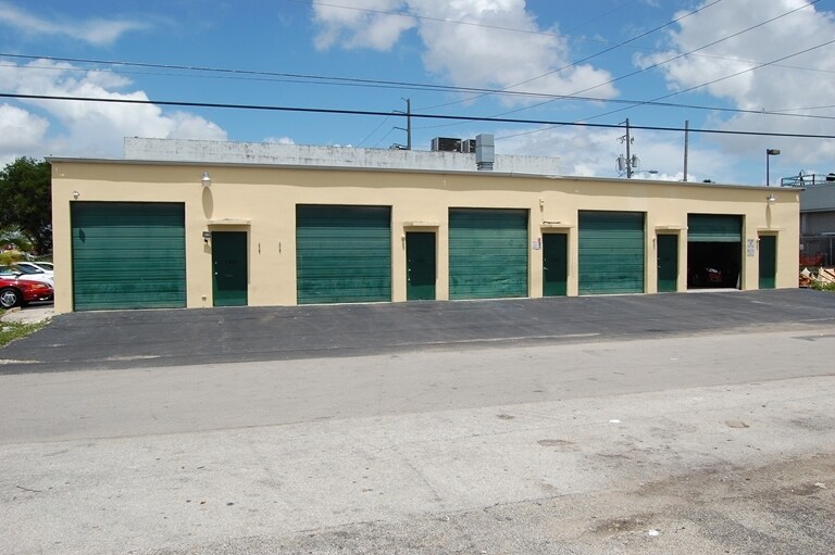 More Photos Of 1801 NW 29th St, Oakland Park Auto Repair For Lease