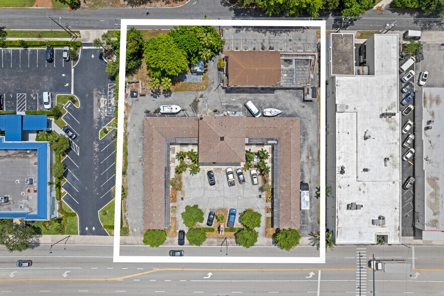 More Photos Of 7800 S Dixie Hwy, West Palm Beach Hotel For Sale