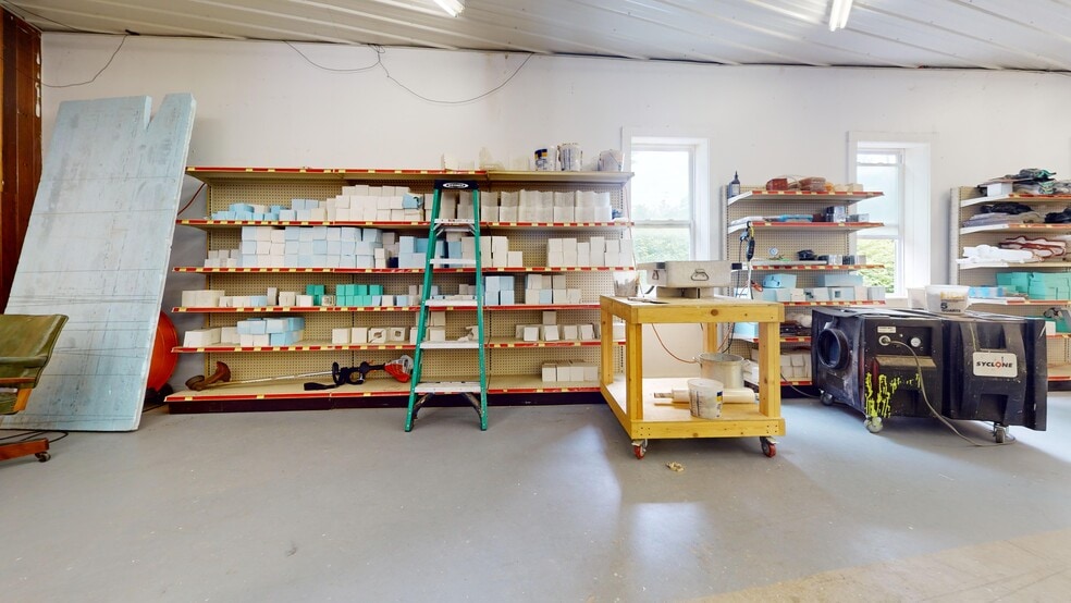 More Photos Of 99 Delaware St, Walton General Retail For Sale