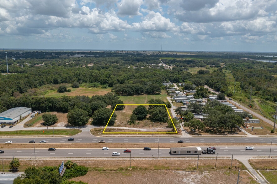 More Photos Of 27889 Highway 27, Dundee Freestanding For Lease