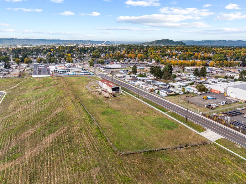 More Photos Of 1345 Beech St, Longview Warehouse For Sale