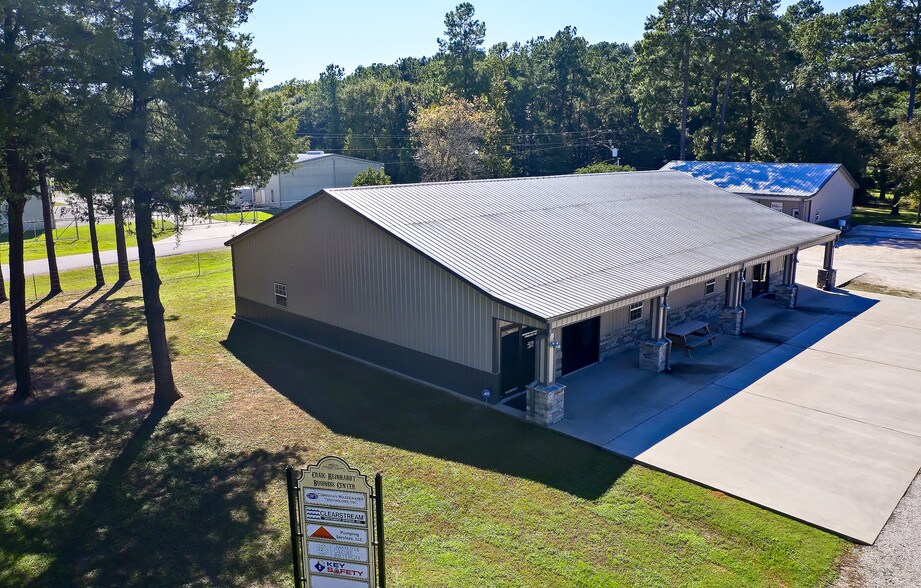 More Photos Of 1274 Blake Rd, Conroe Office For Lease