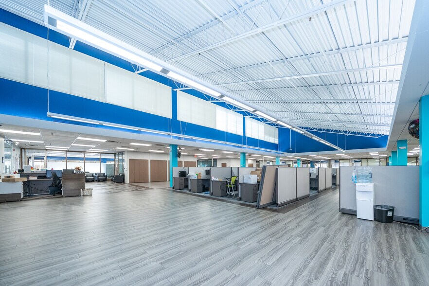 More Photos Of 663 E Crescent Ave, Ramsey Office For Lease