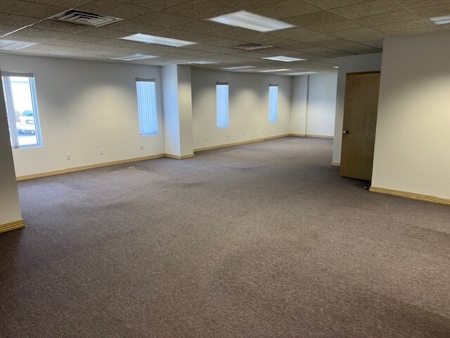 More Photos Of N922 Tower View Dr, Greenville Coworking Space