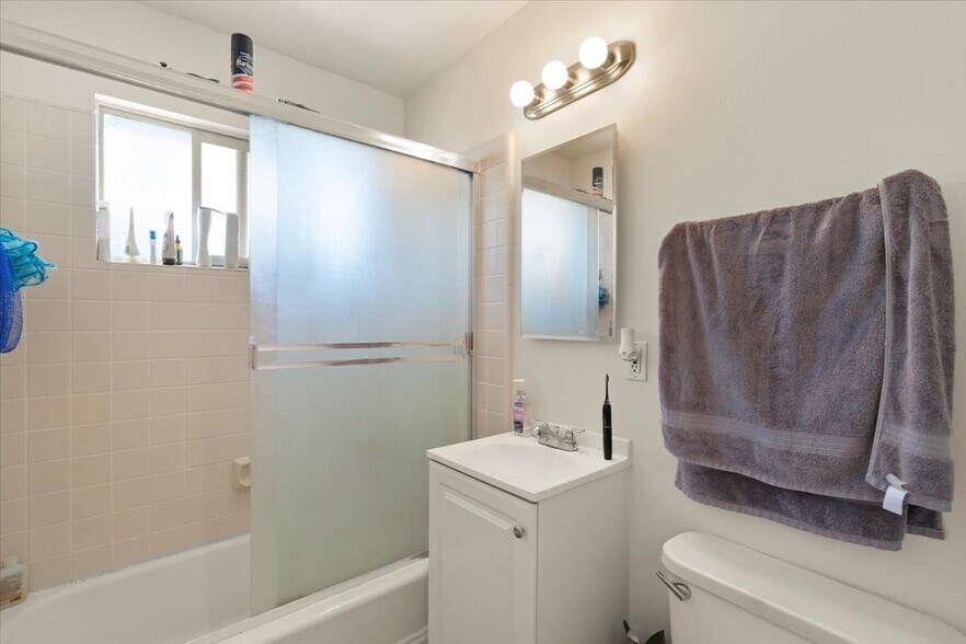 More Photos Of 420 S 7th St, San Jose Apartments For Sale