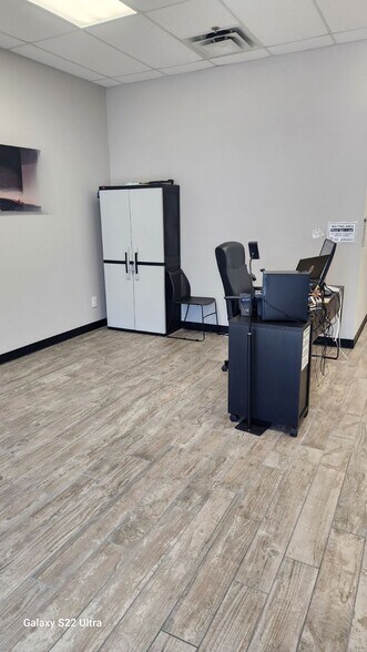 More Photos Of Watters and State Highway 121, Allen Unknown For Lease