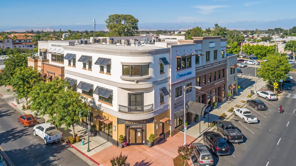 More Photos Of 400-410 E Main St, Visalia Office For Lease