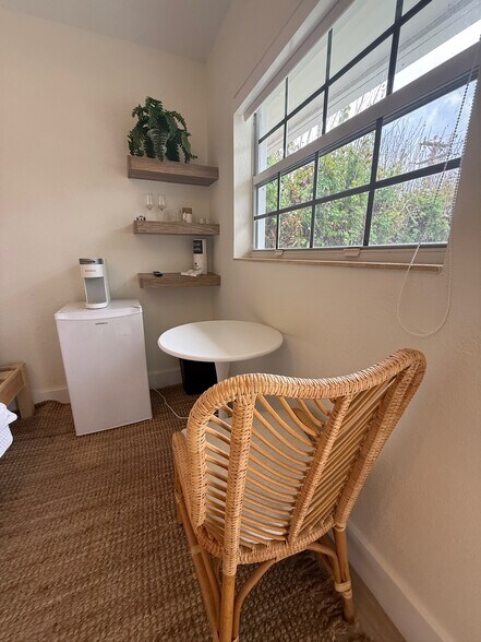 More Photos Of 2502 Tamarind Dr, Hutchinson Island Hotel For Sale