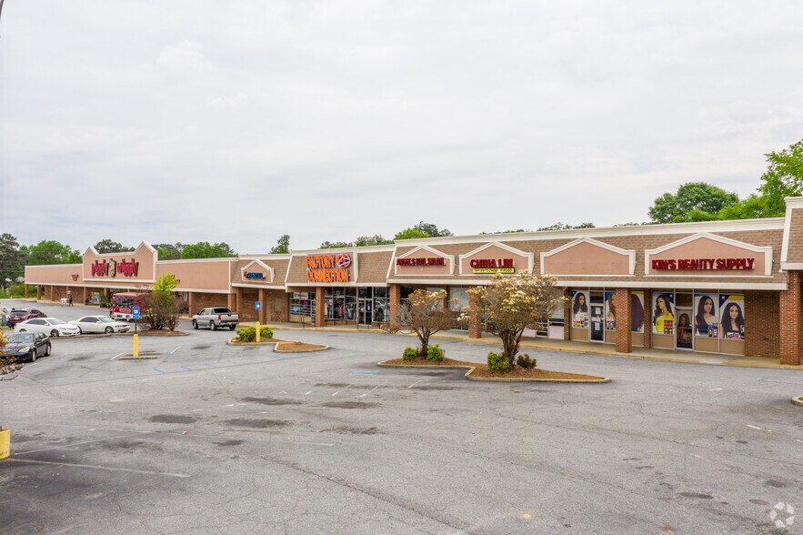 More Photos Of 1100-1130 280 Byp, Phenix City Storefront For Lease