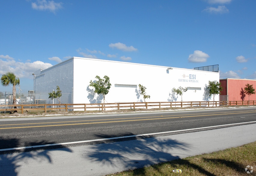 More Photos Of 229 S Railroad Ave, Homestead Warehouse For Sale