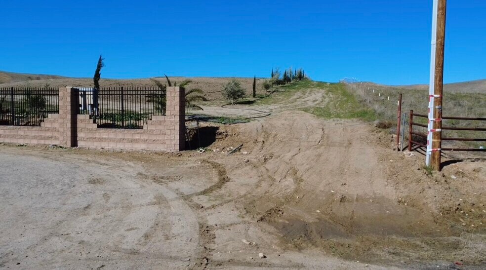 Primary Photo Of Tarina Ct @ Breckenridge & Comanche, Bakersfield Land For Sale