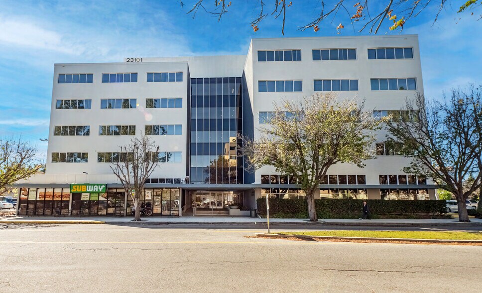 Primary Photo Of 23101 Sherman Pl, Canoga Park Medical For Lease