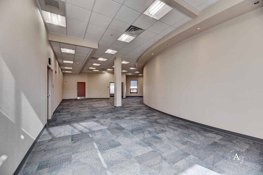 More Photos Of 754 River Rock Dr, Helena Office For Lease