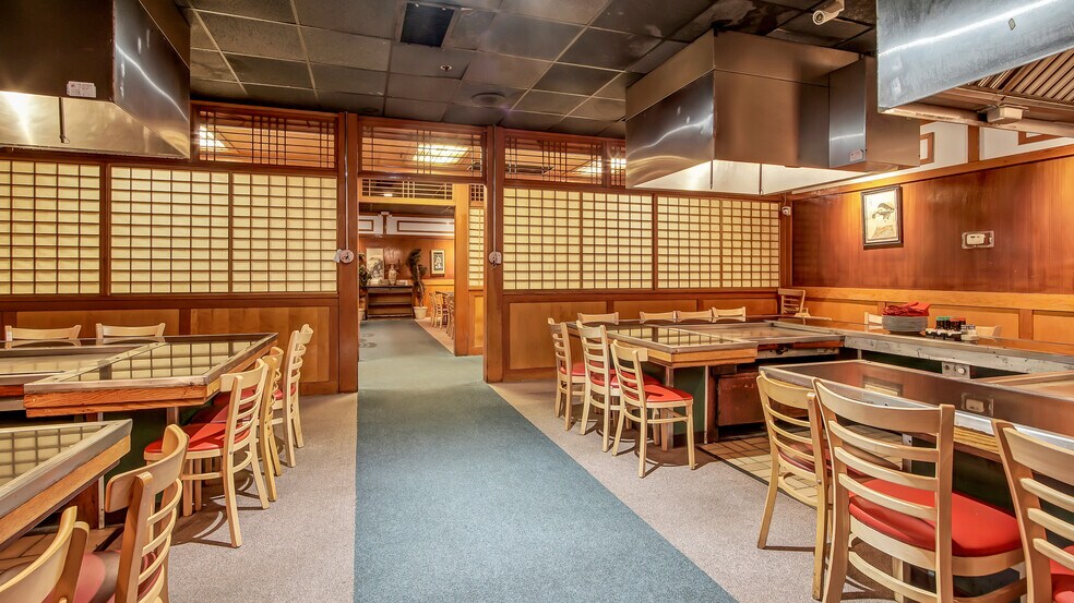 More Photos Of 7724 Front Beach Rd, Panama City Beach Restaurant For Sale