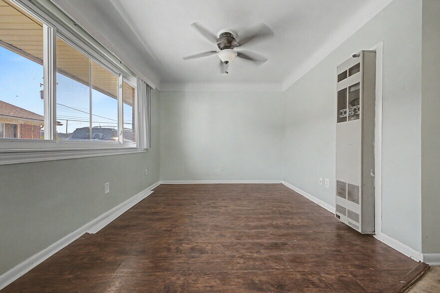 More Photos Of 4222 Drouillard St, Lincoln Park Apartments For Sale