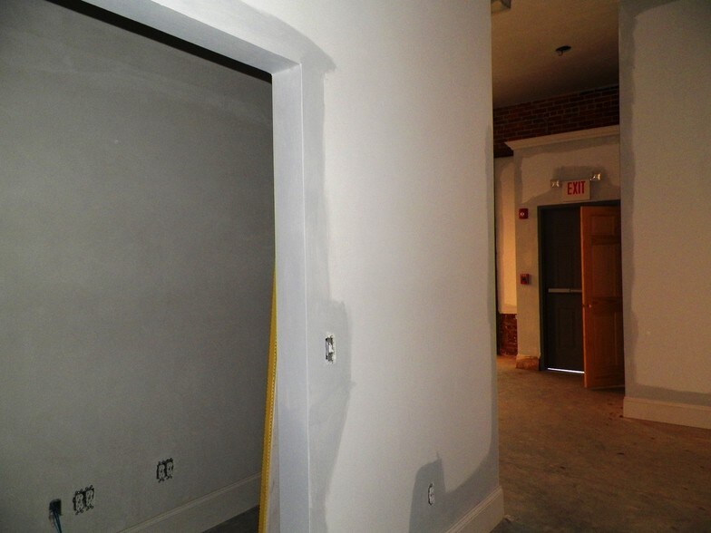 More Photos Of 301 Harris Ave, Providence Storefront For Sale