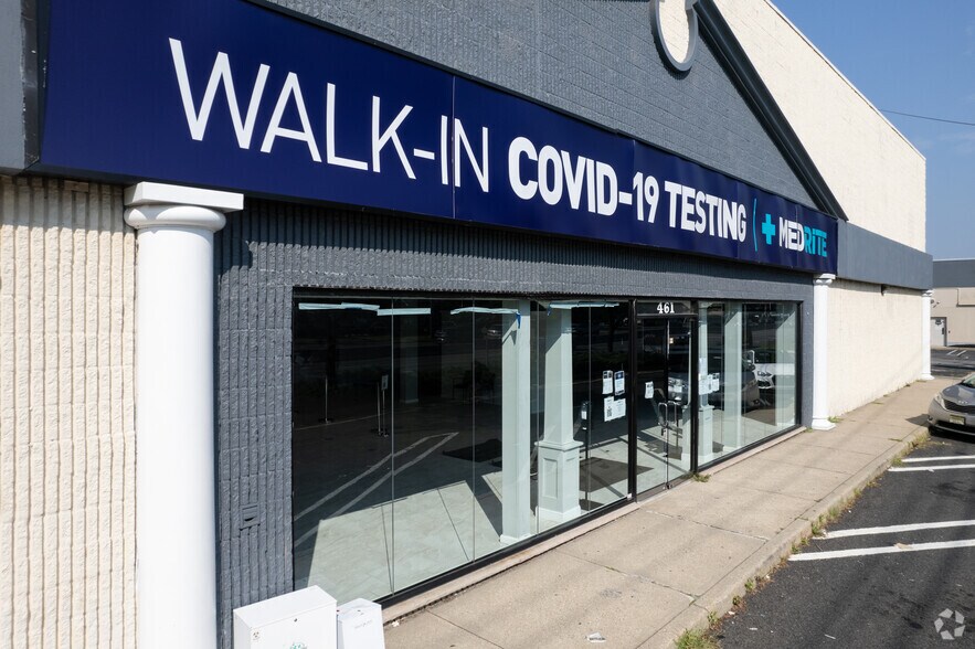 More Photos Of 461 Route 17, Paramus Freestanding For Lease