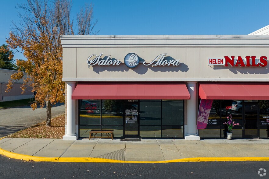 More Photos Of 1000 Carmia Way, Richmond Unknown For Lease