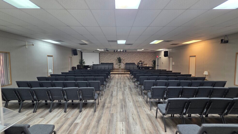 More Photos Of 2610 N Martin L King Blvd, North Las Vegas Religious Facility For Sale
