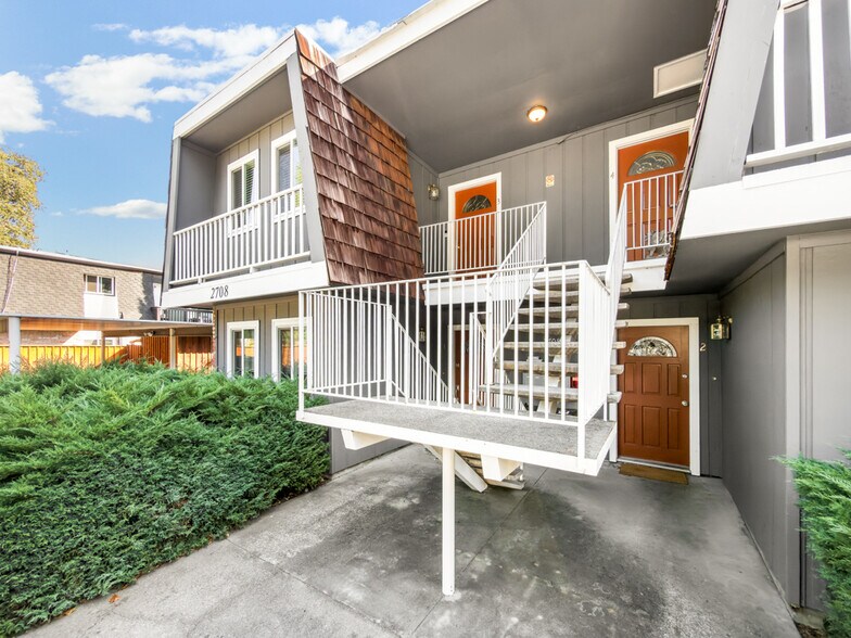 More Photos Of 2708 Jones Rd, Walnut Creek Apartments For Sale