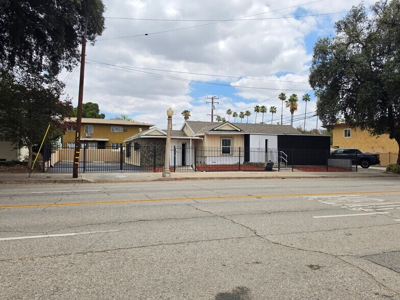 More Photos Of 1673-1675 N D St, San Bernardino Office For Lease