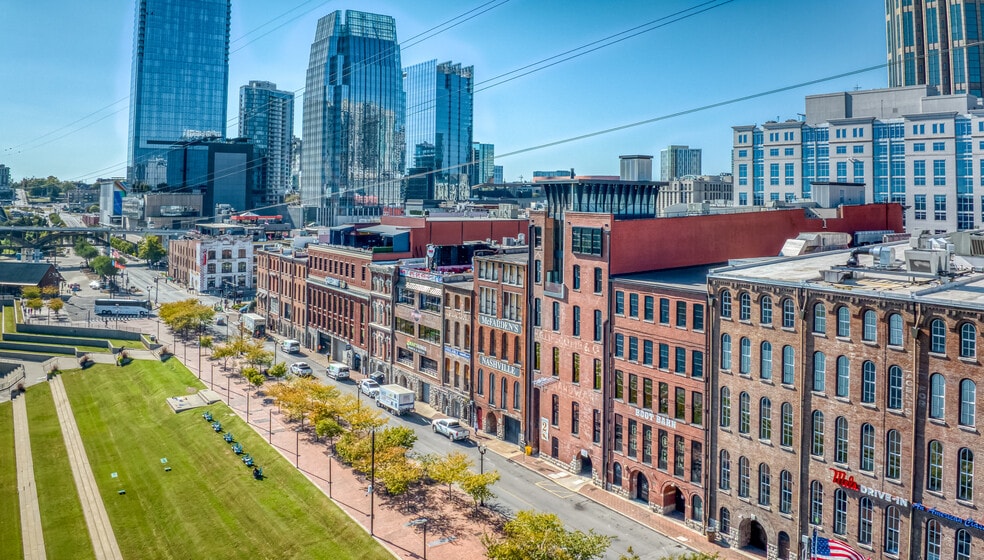 More Photos Of 144 2nd Ave N, Nashville Office For Sale