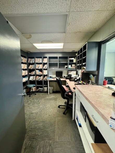 More Photos Of 224 N Main St, Spring Lake Medical For Sale