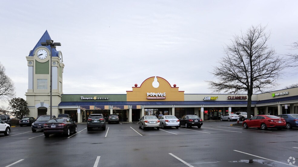 More Photos Of 6206-6230 Rolling Rd, Springfield Unknown For Lease