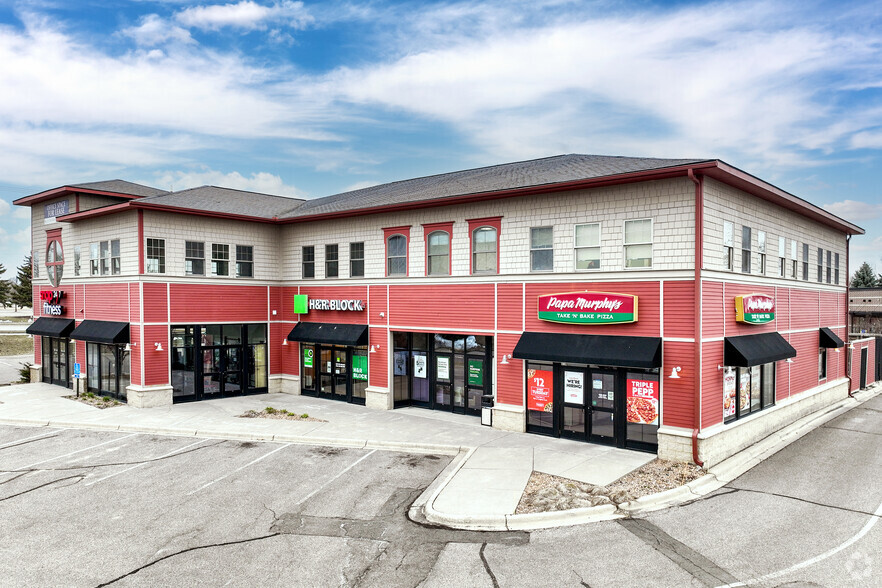 Primary Photo Of 1309 Oak Ave, Waconia Storefront Retail Office For Lease