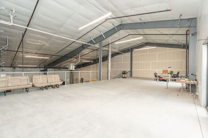 More Photos Of 2246 Zurich Dr, Fort Collins Warehouse For Lease