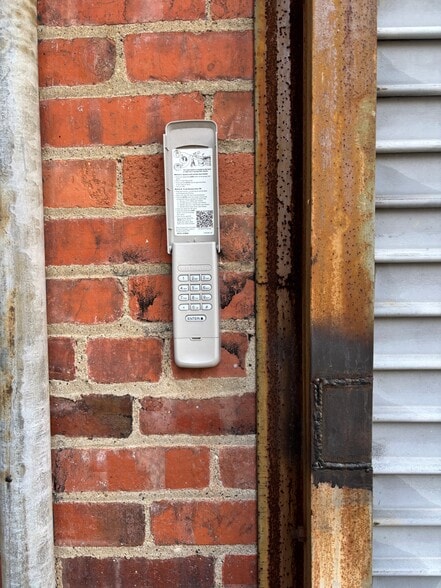 More Photos Of 918 Rickenbach St, Pittsburgh Distribution For Lease